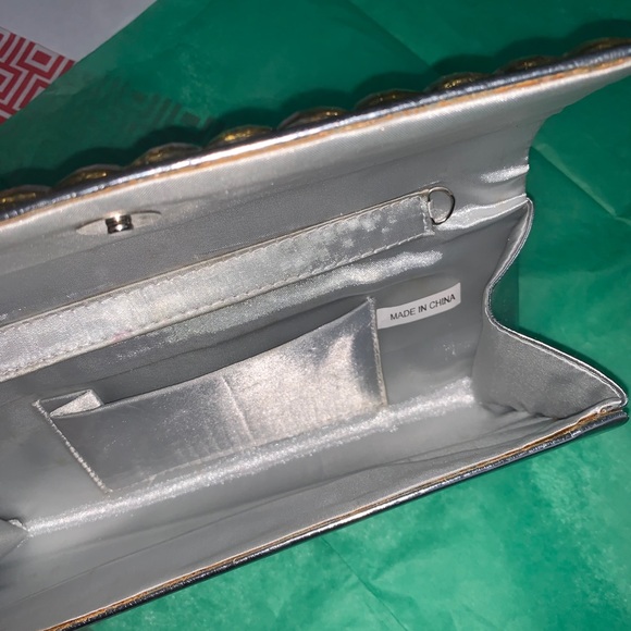 Handbag - Picture 2 of 3